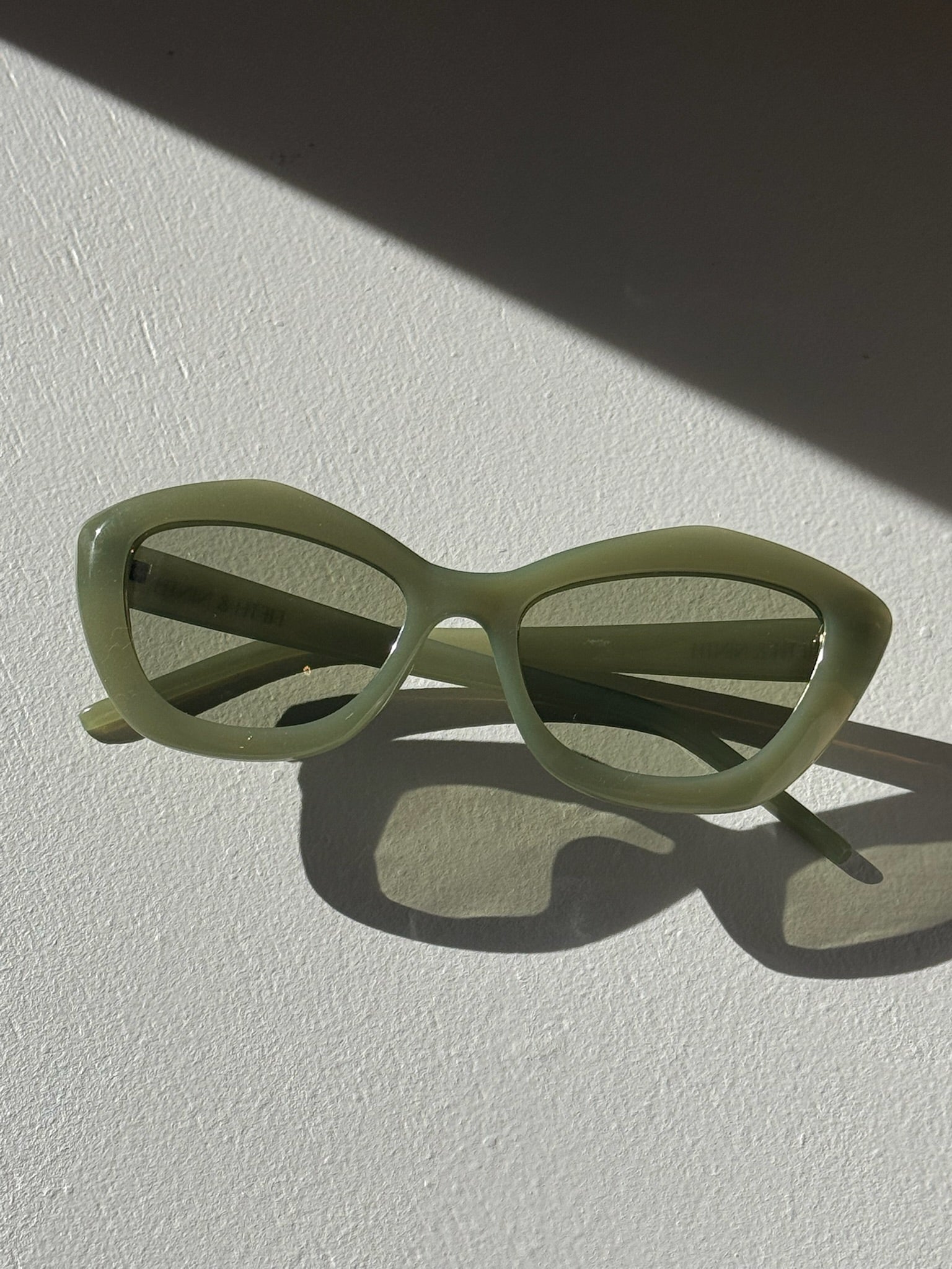 Moss Geometric Cat-Eye Sunglasses