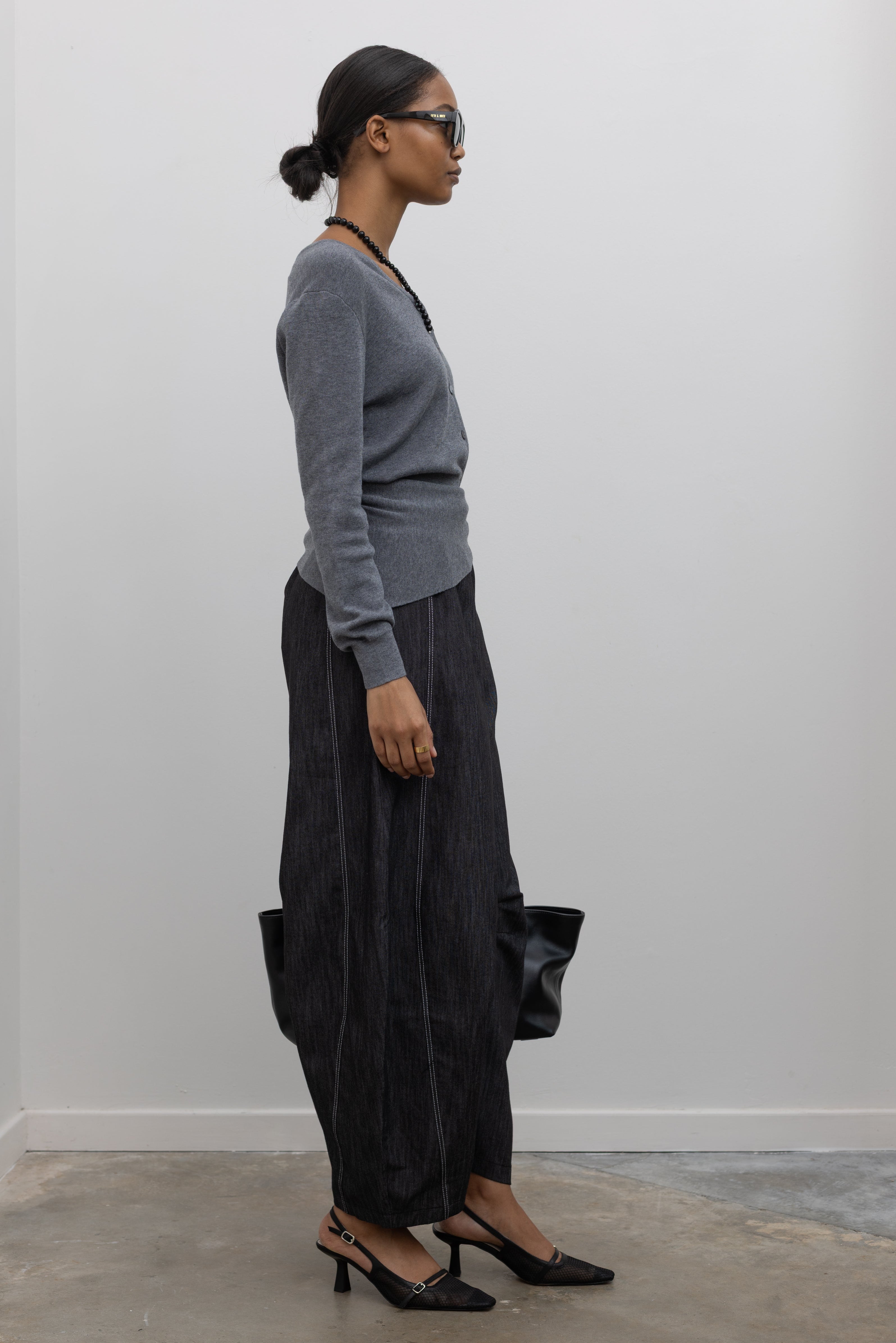 Black Contrast Stitch Barrel Jeans