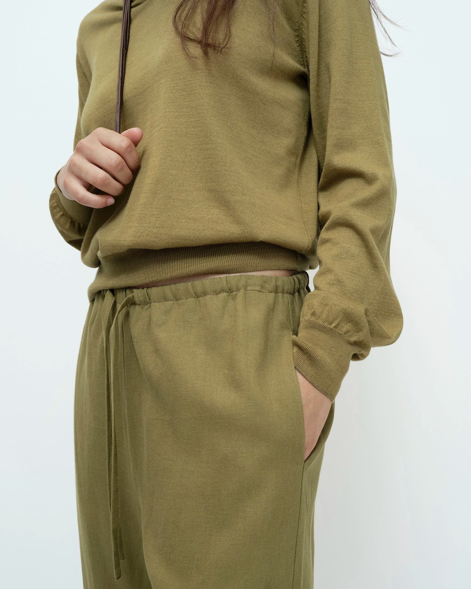 Green Linen Blend Cropped Pants