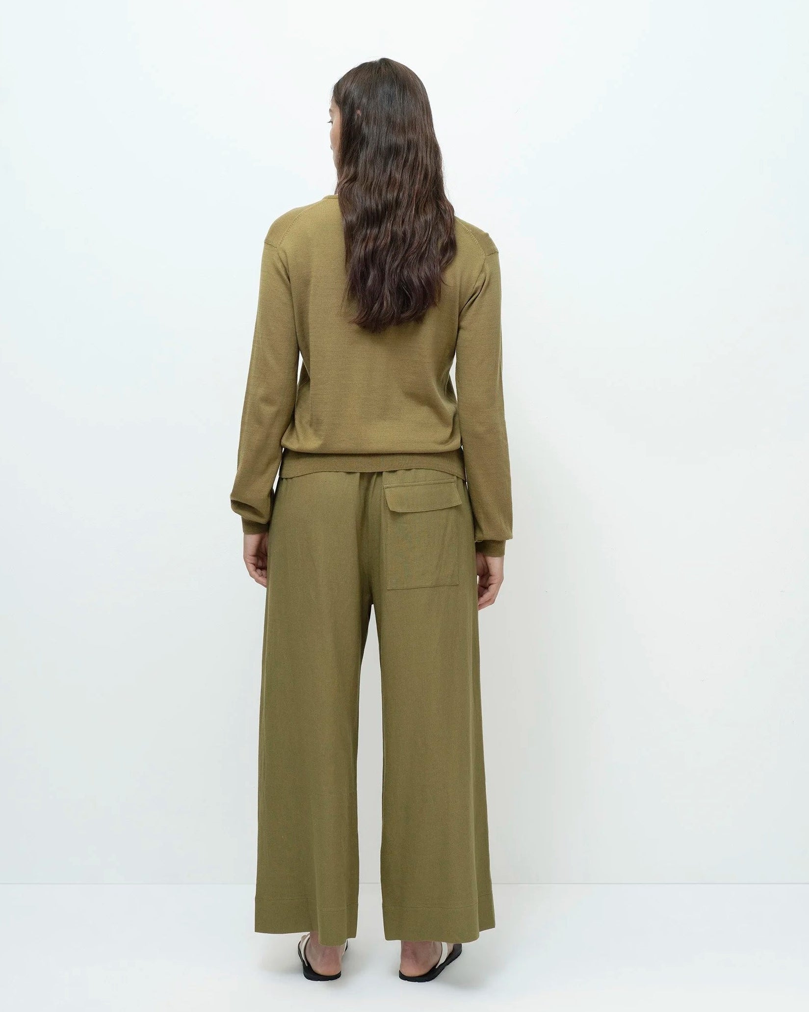 Green Linen Blend Cropped Pants