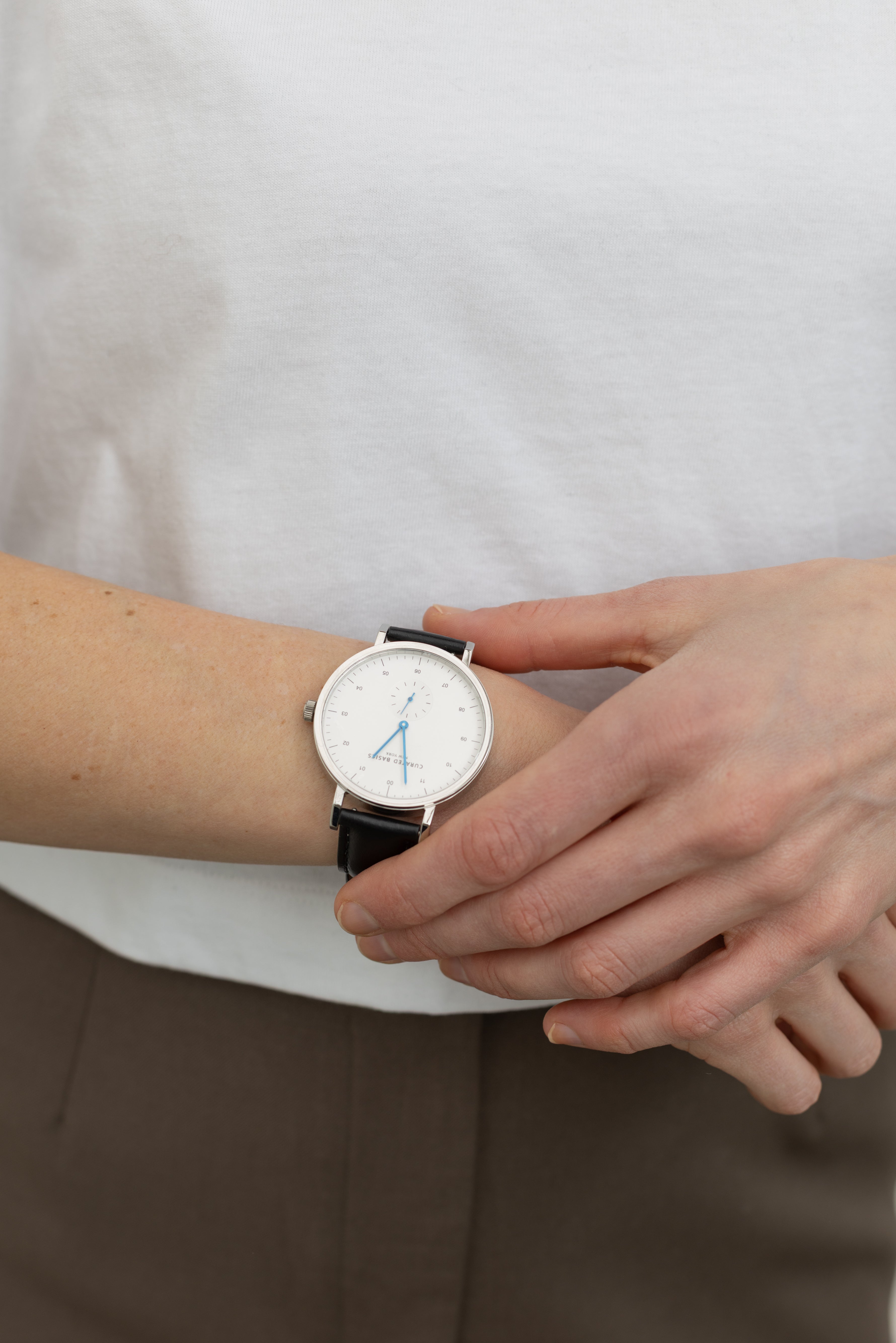 Black Leather Round Oliver Watch