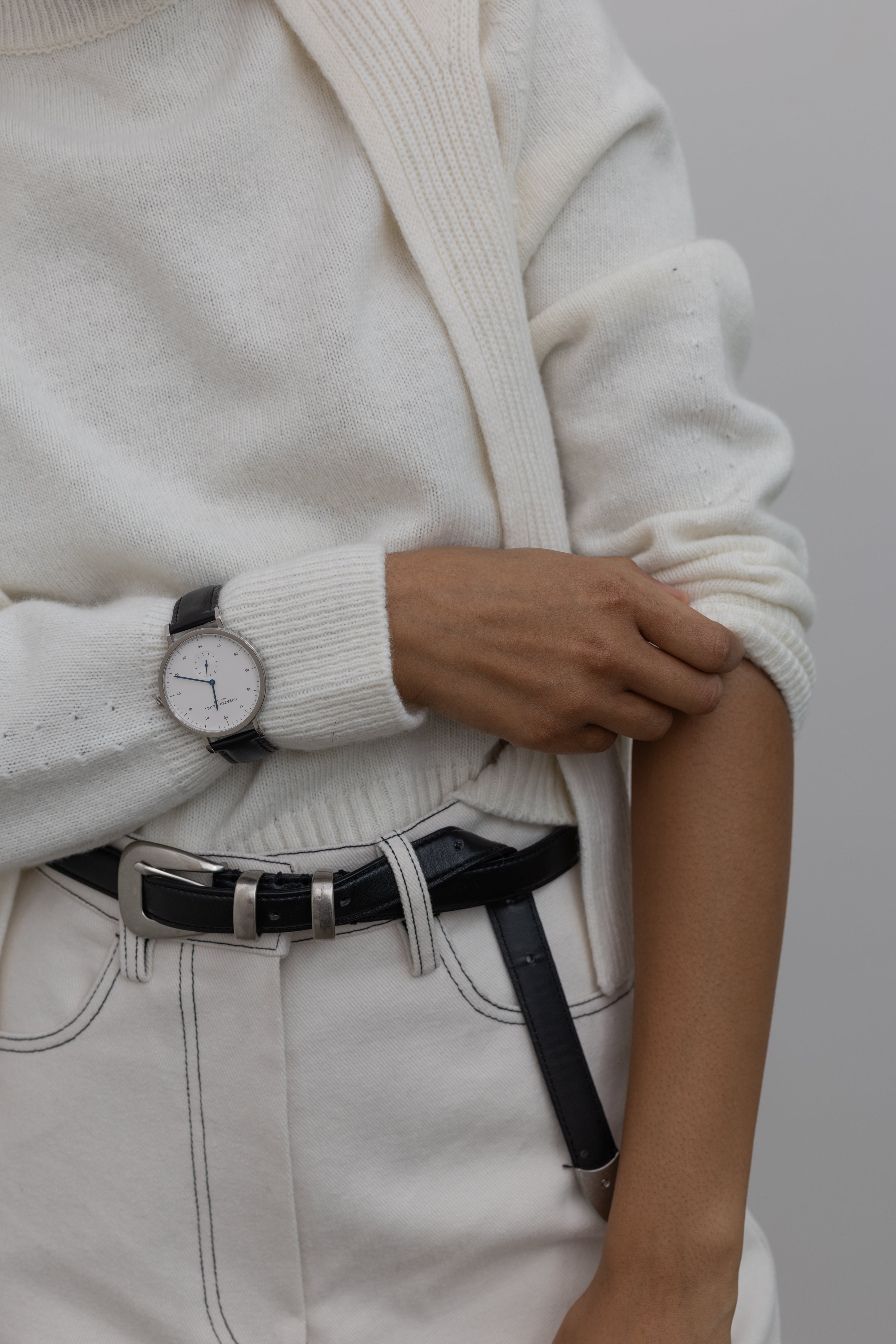 Black Leather Round Oliver Watch