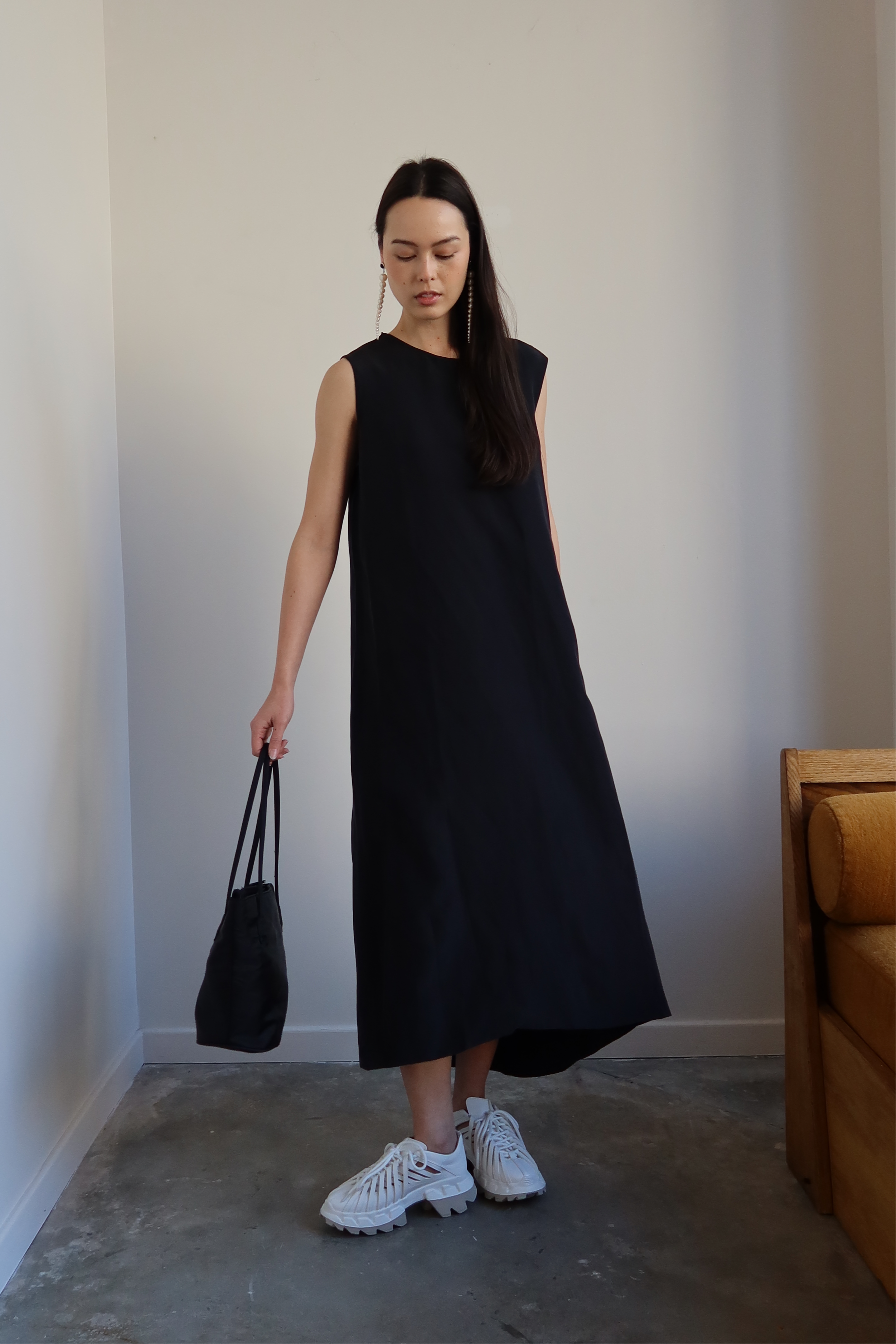 Black Sleeveless Overlap Maxi Dress