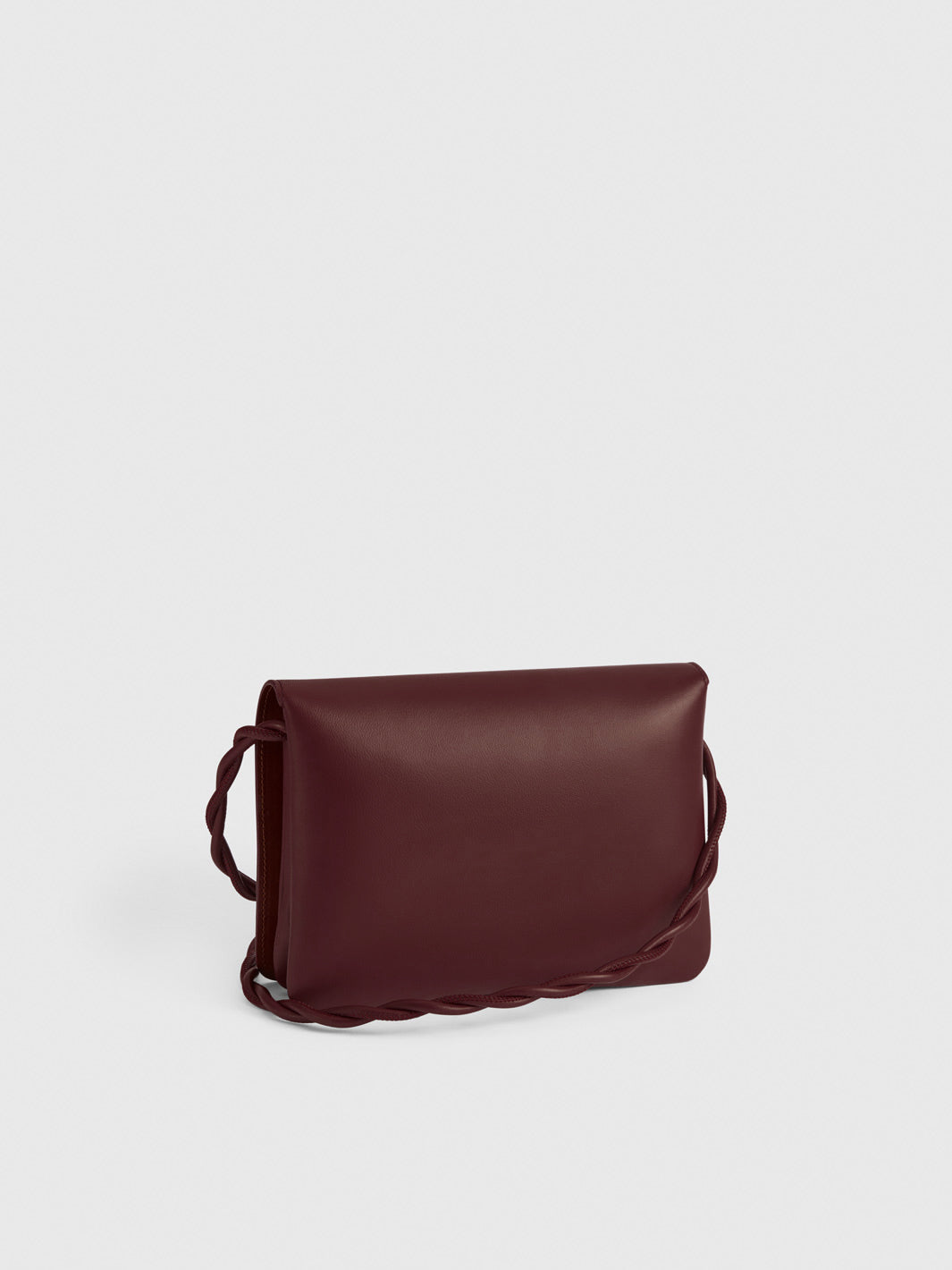 ATP Duronia everyday leather bag with shoulder strap and top handle in Italian nappa leather at Alas Eius