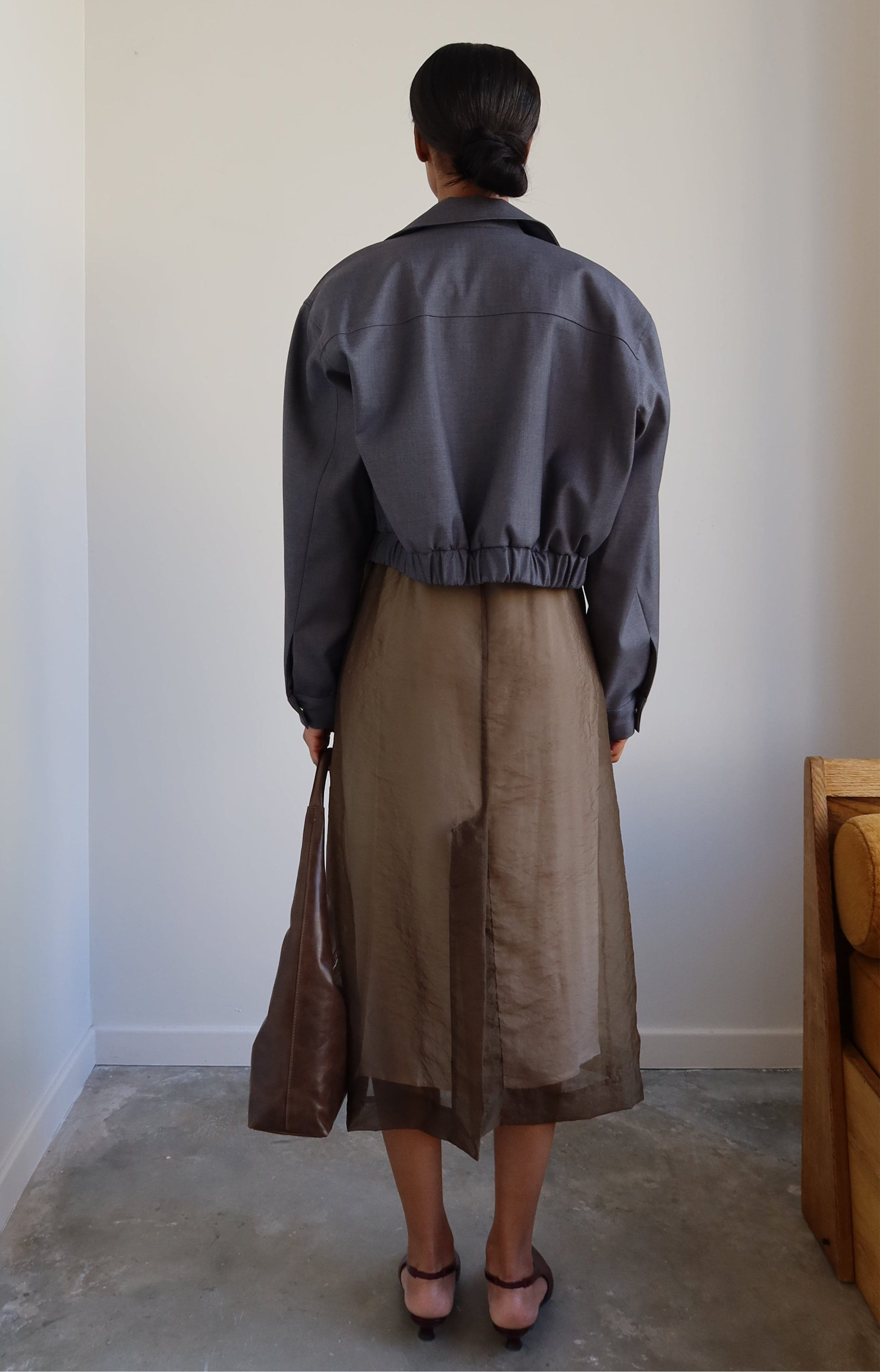 Alas Eius charcoal cropped tailored jacket, back view