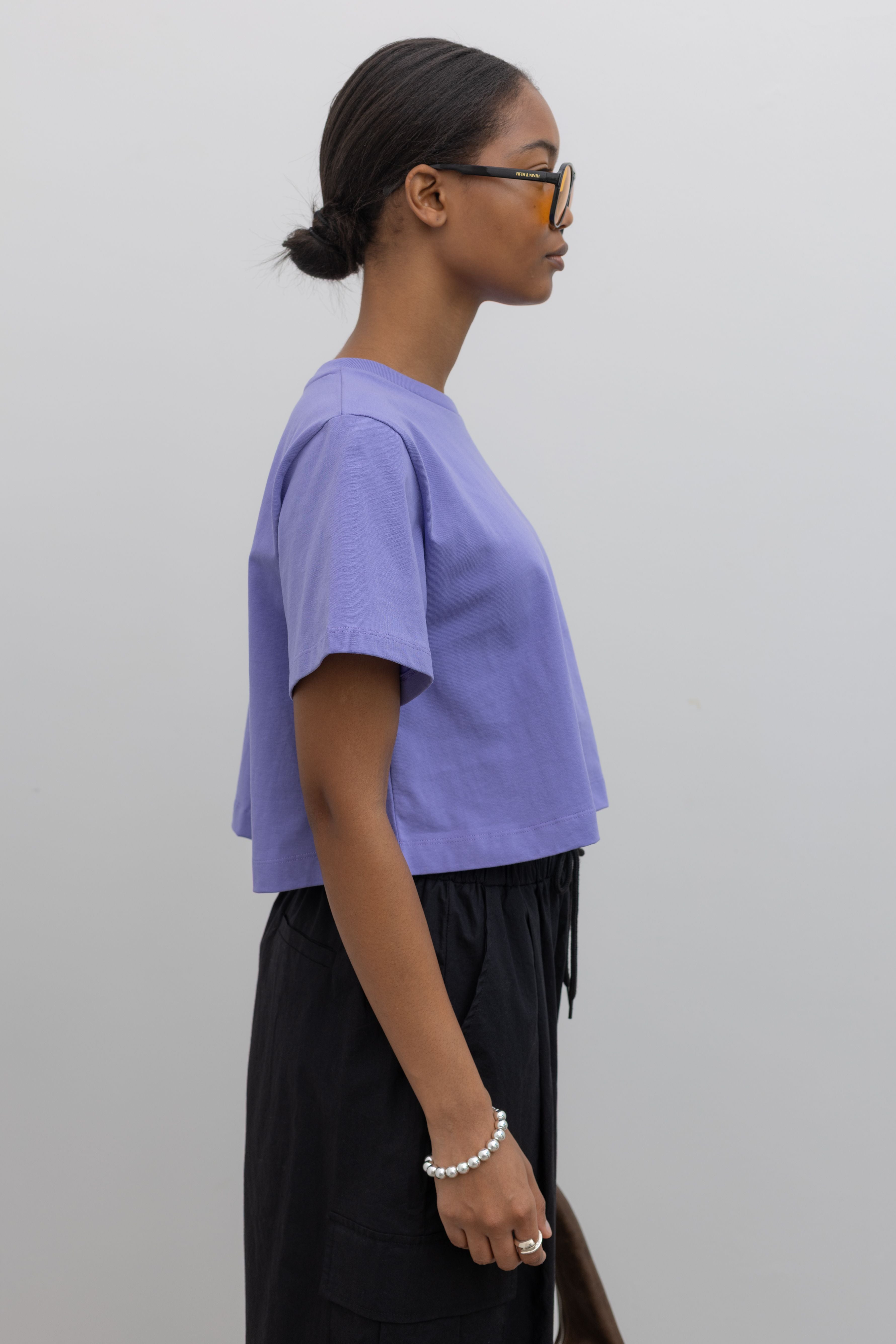 Alas Eius lavender relaxed cropped t-shirt, side view