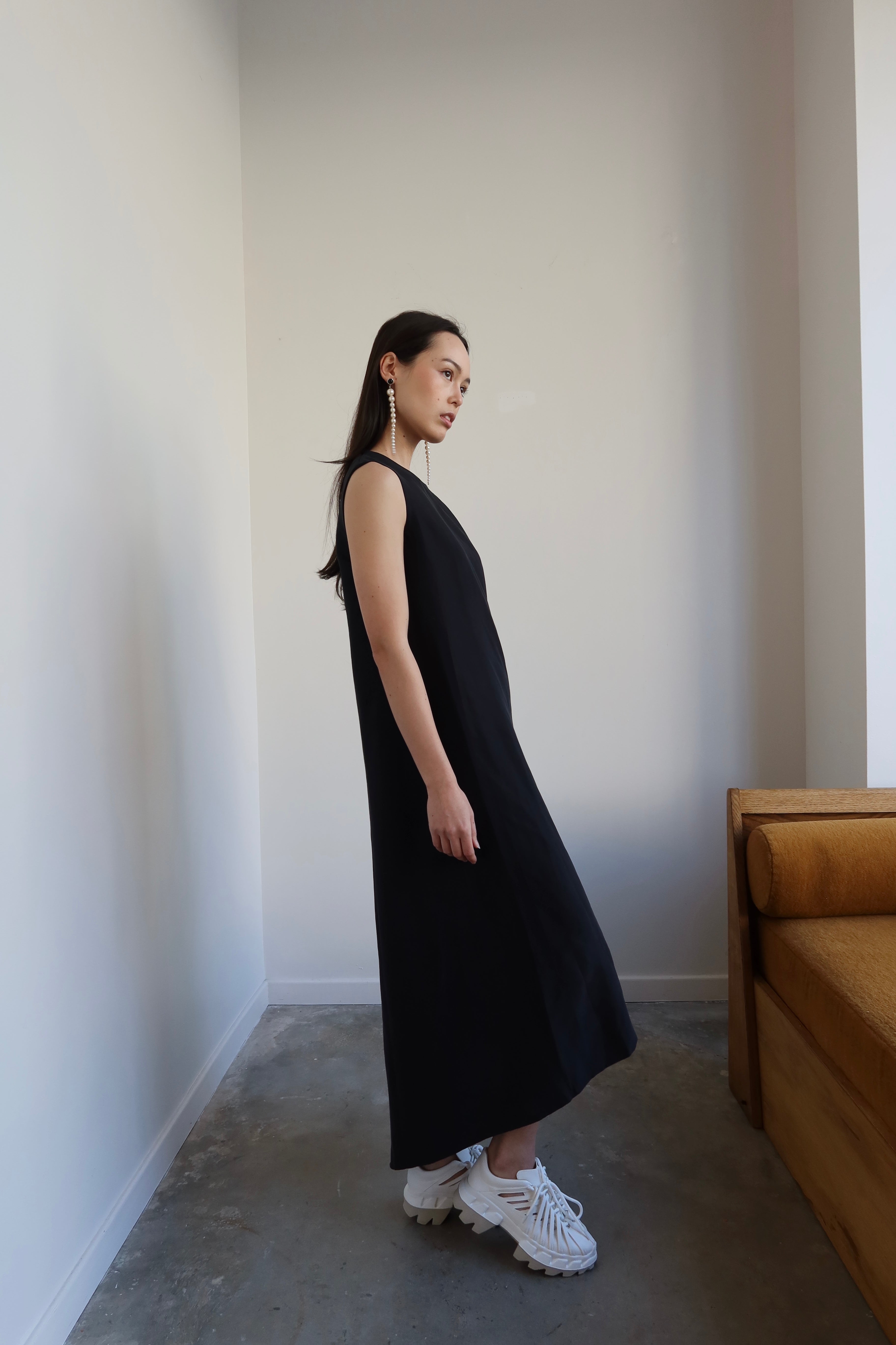 Black Sleeveless Overlap Maxi Dress