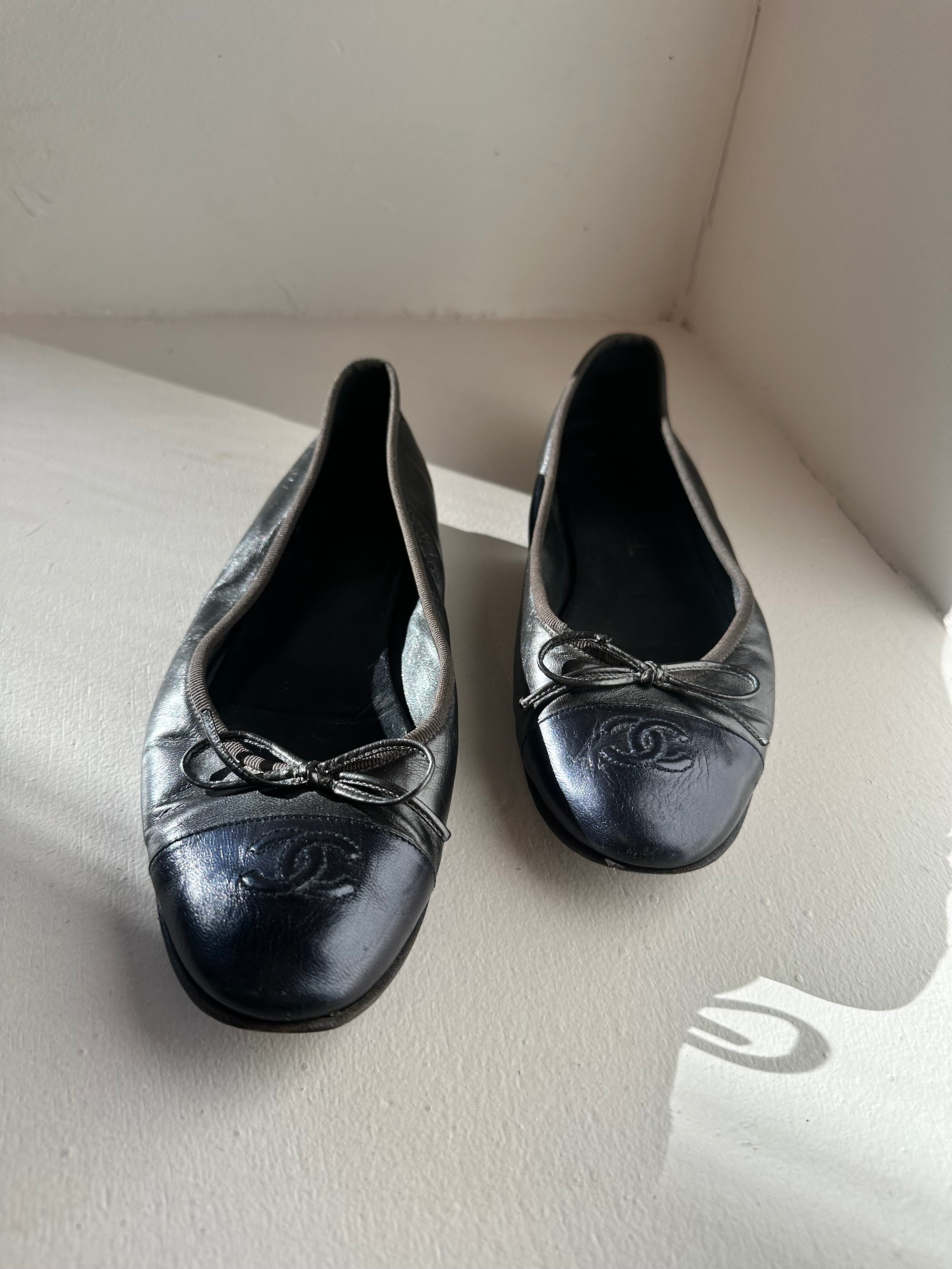 Chanel Navy And Grey Leather Logo Ballet Flats