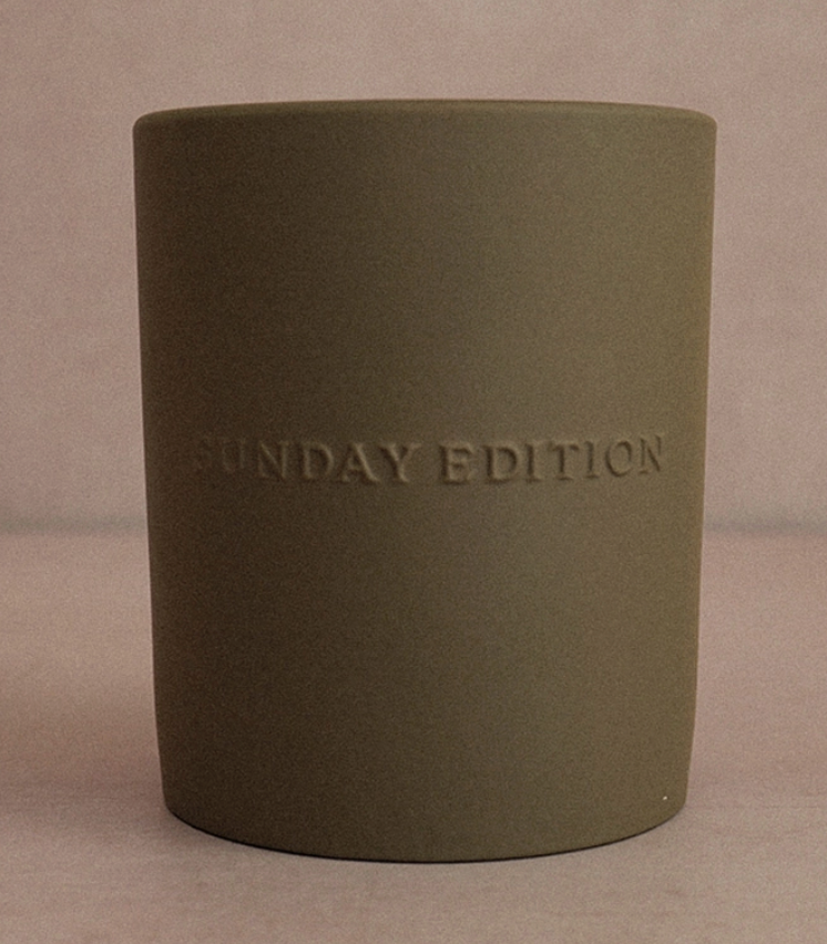 Collective Root White Tea Candle at Alas Eius