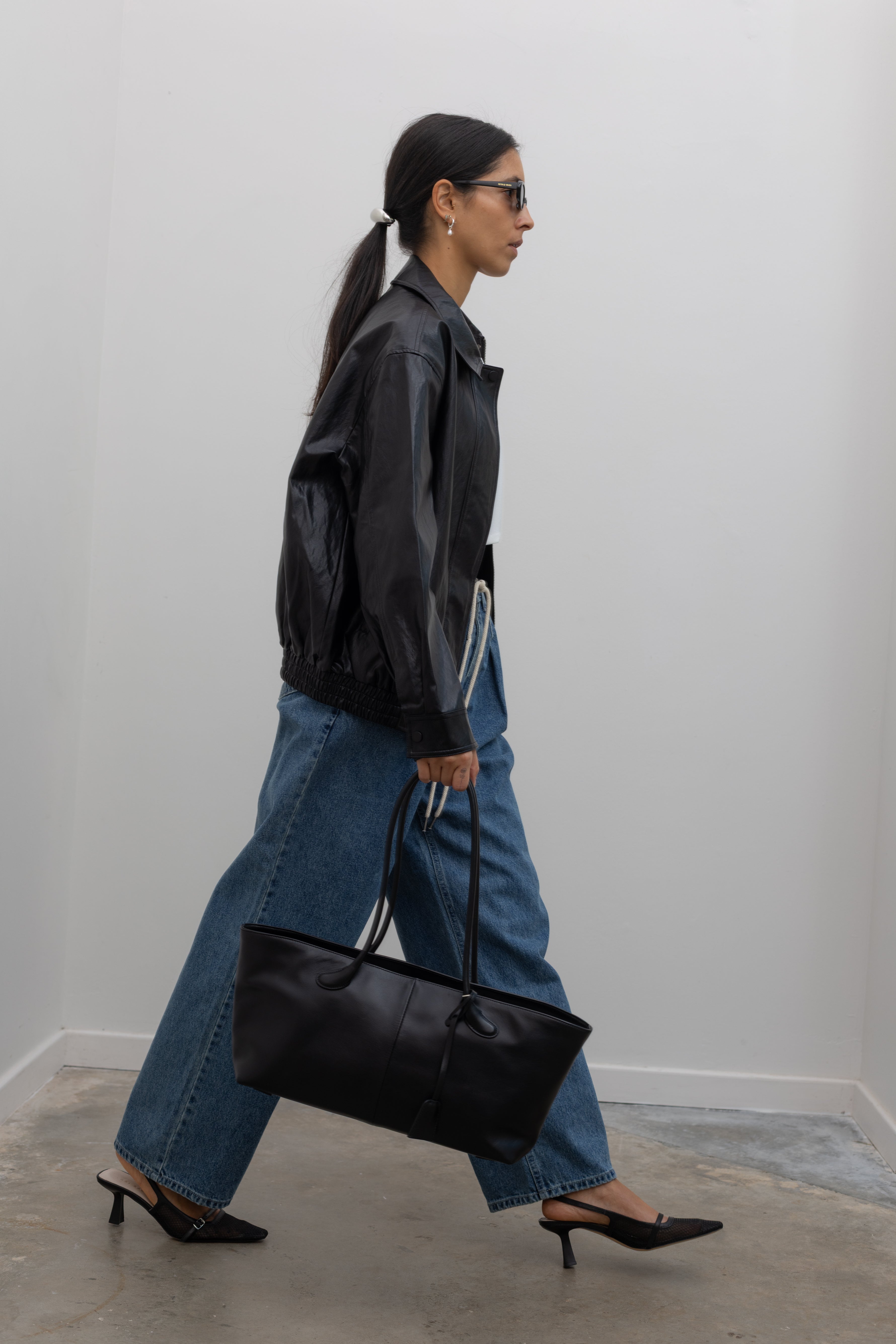 Haricot Mini Black Leather Bag