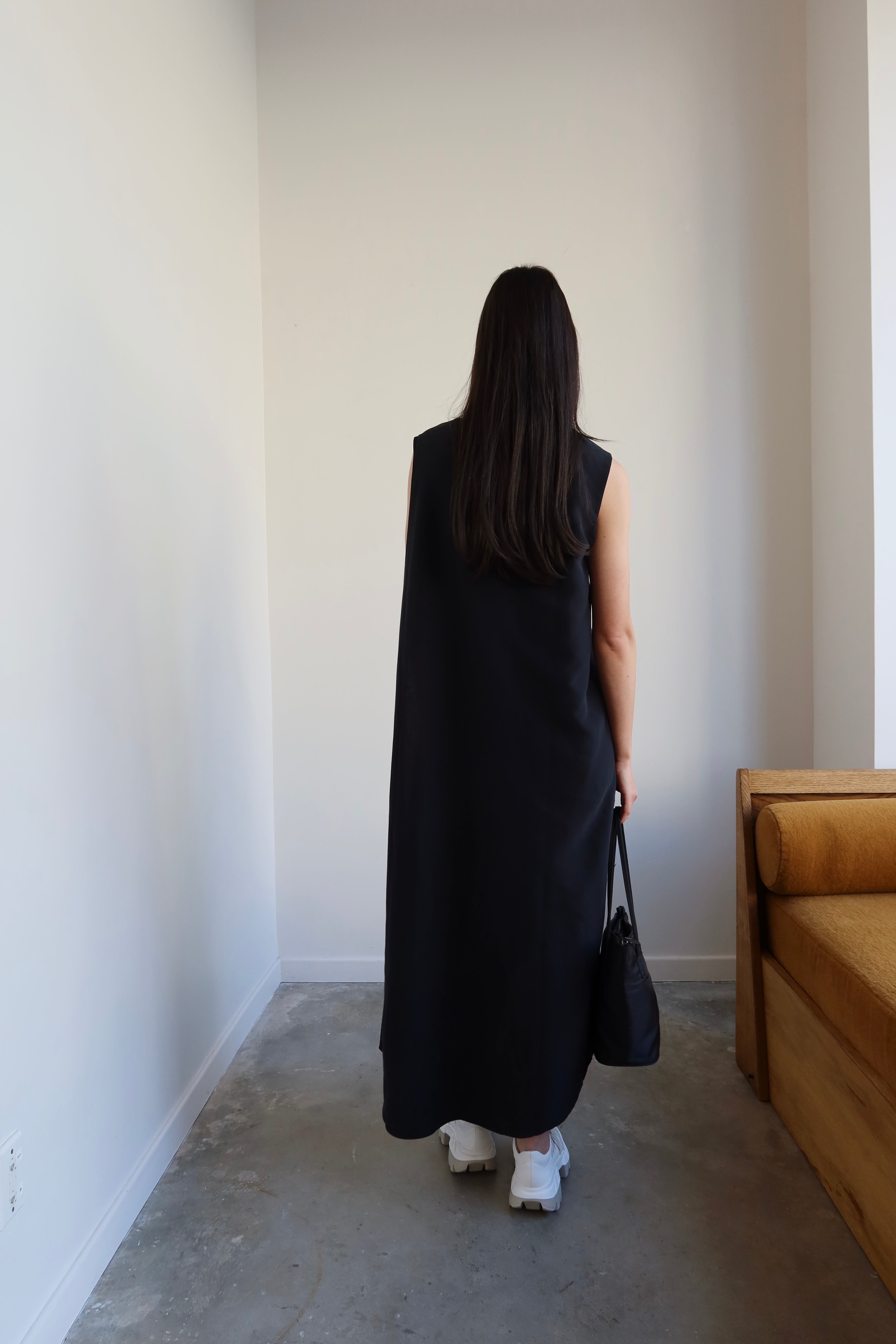 Black Sleeveless Overlap Maxi Dress