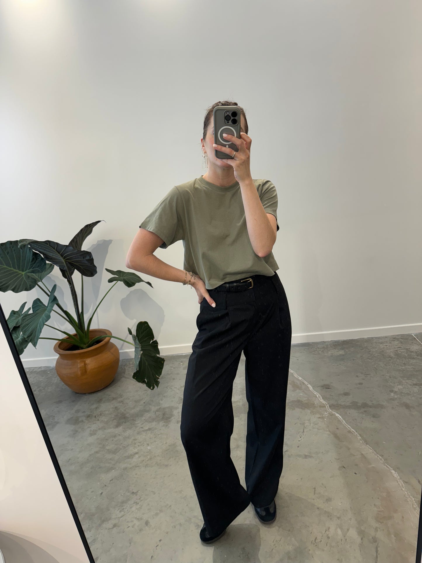 Moss Relaxed Cropped T-Shirt