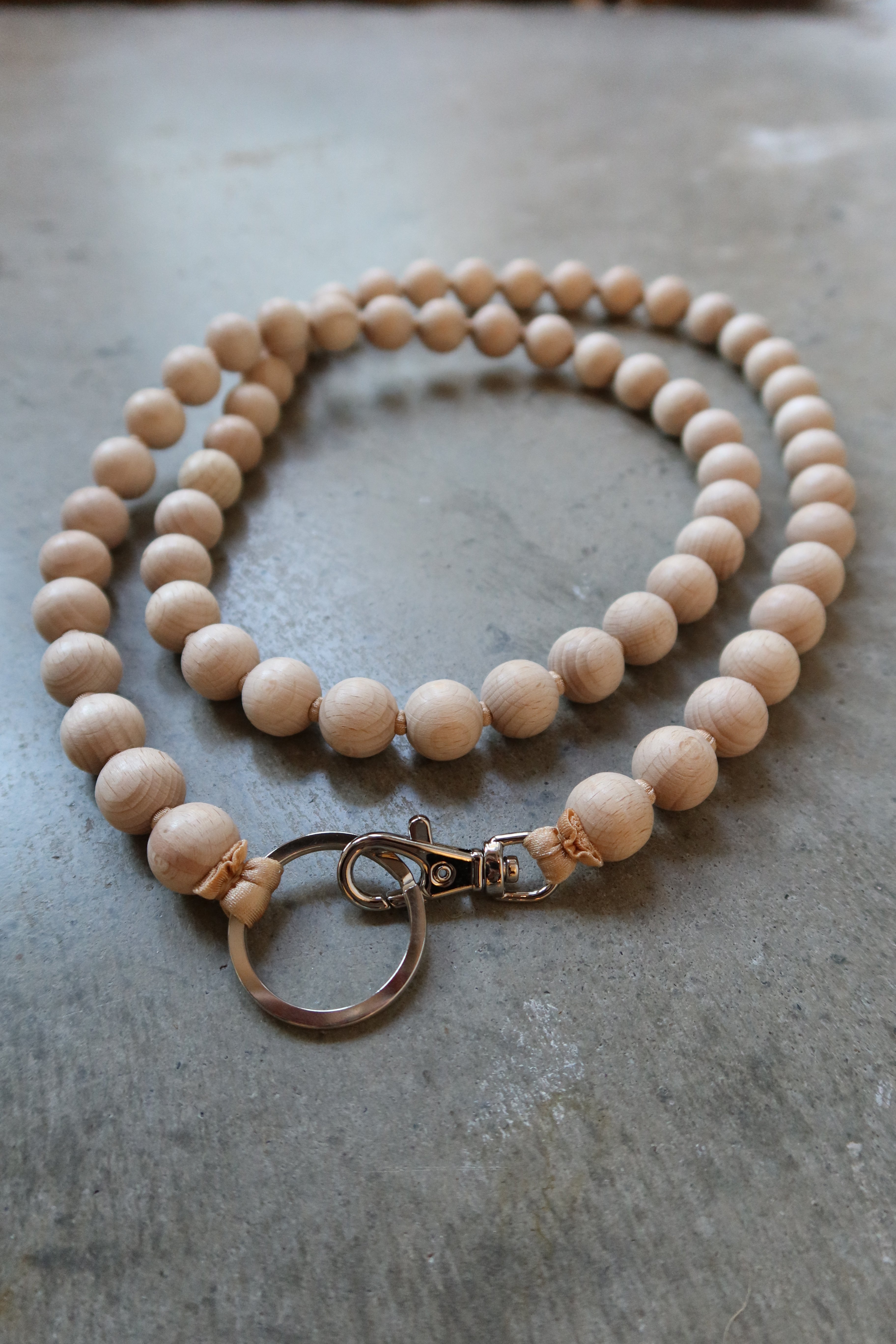 Large Natural Wood Bead Phone Handykette Necklace