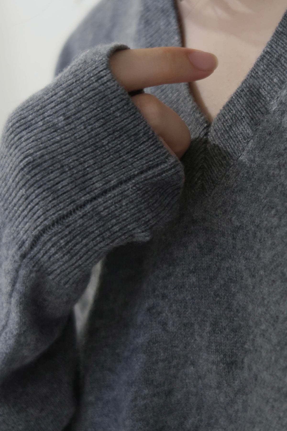 Gray V-Neck Wool Cashmere Sweater