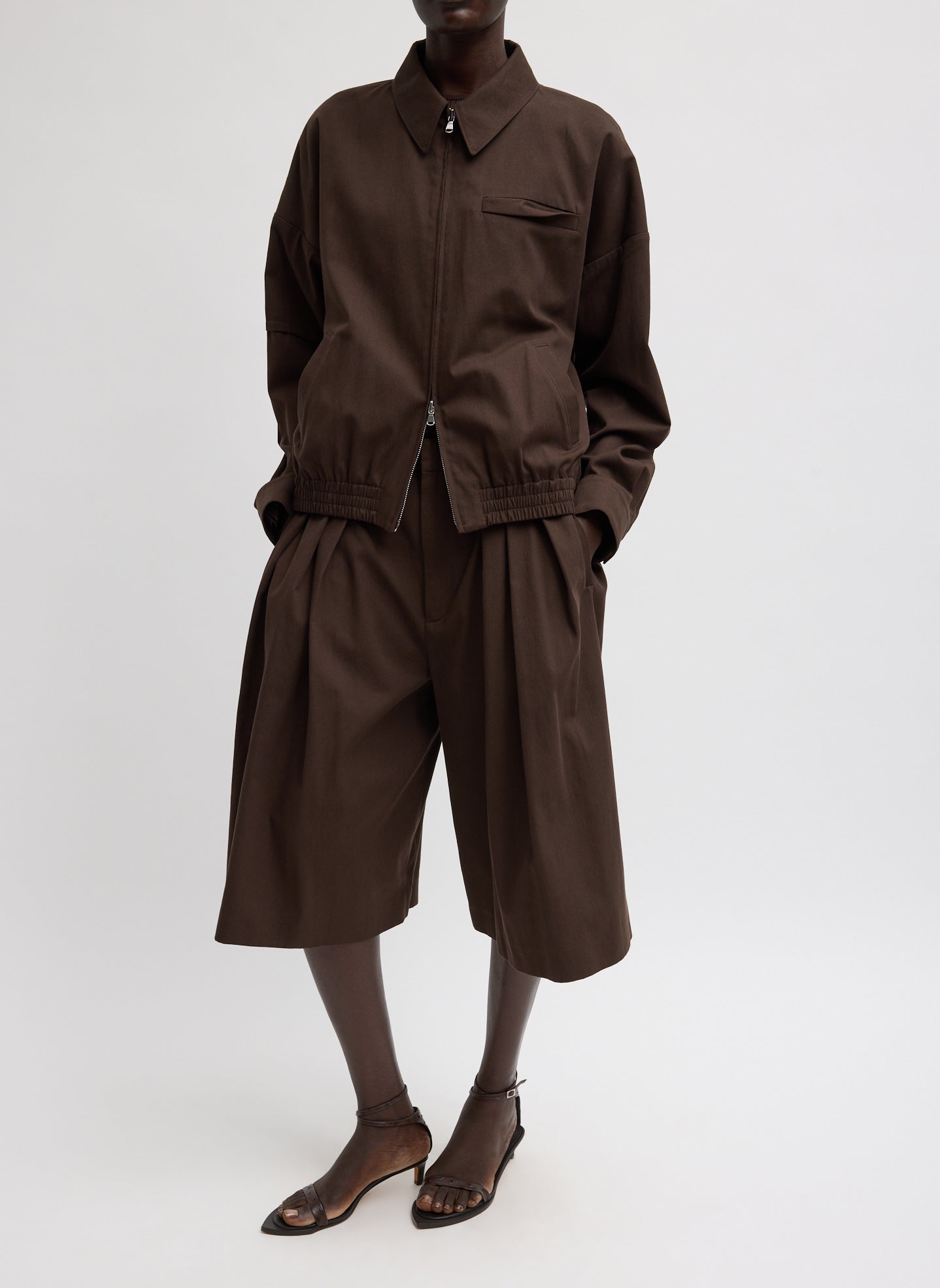 Brown Luxe Spring Twill Tucked Pleated Wide Leg Short