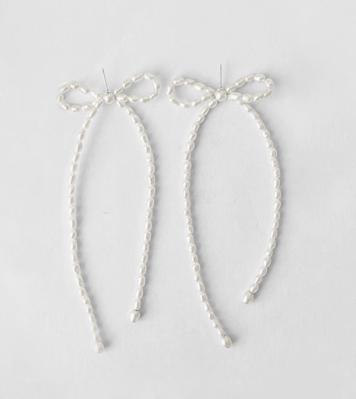 Rice Pearl Large Bow Earrings