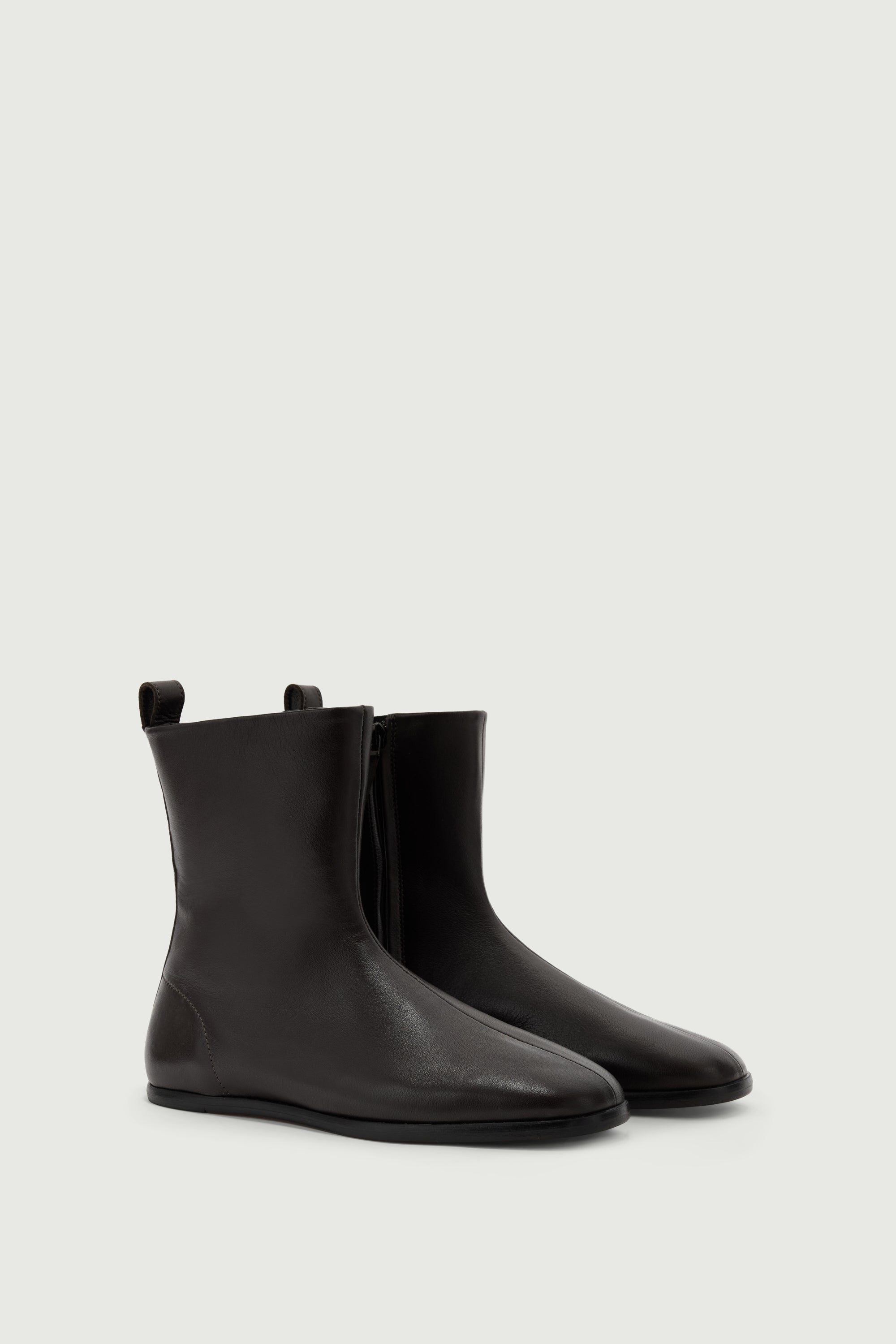Soeur Cosma Ebony Leather Ankle Boot with Sock Like Silhouette at Alas Eius