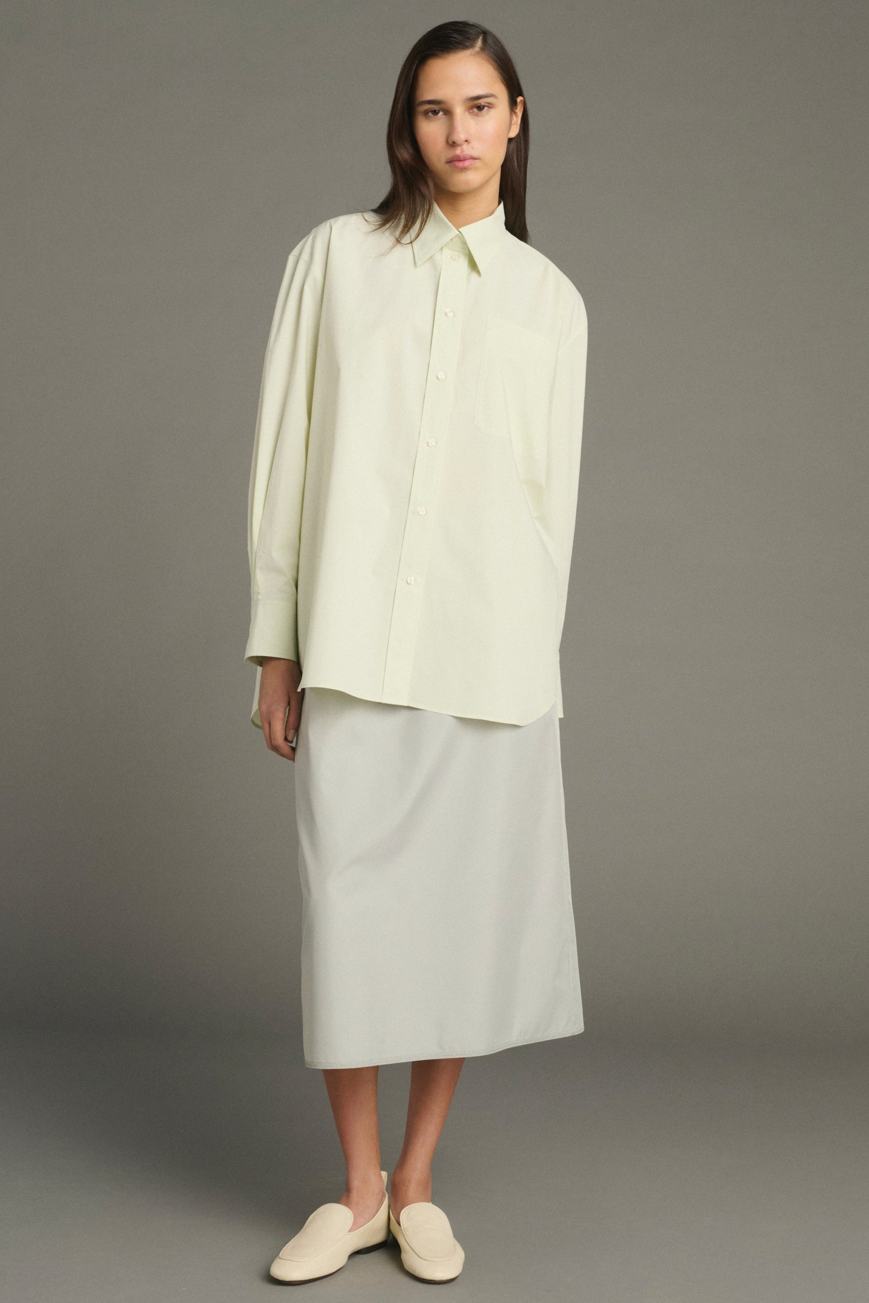 Soeur Carlotta shirt in 100% organic cotton Vilarinho poplin at Alas Eius