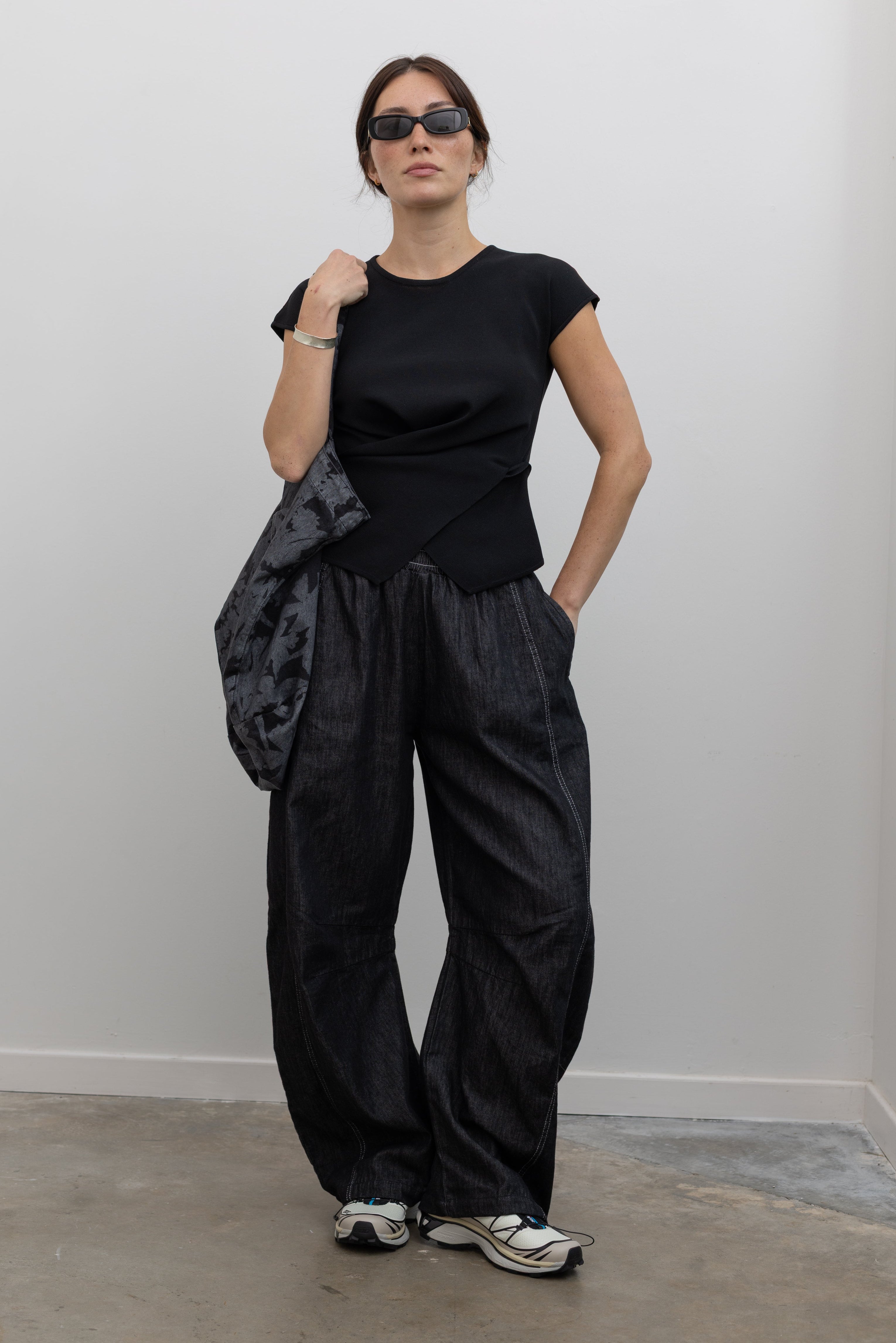 Black Contrast Stitch Barrel Jeans