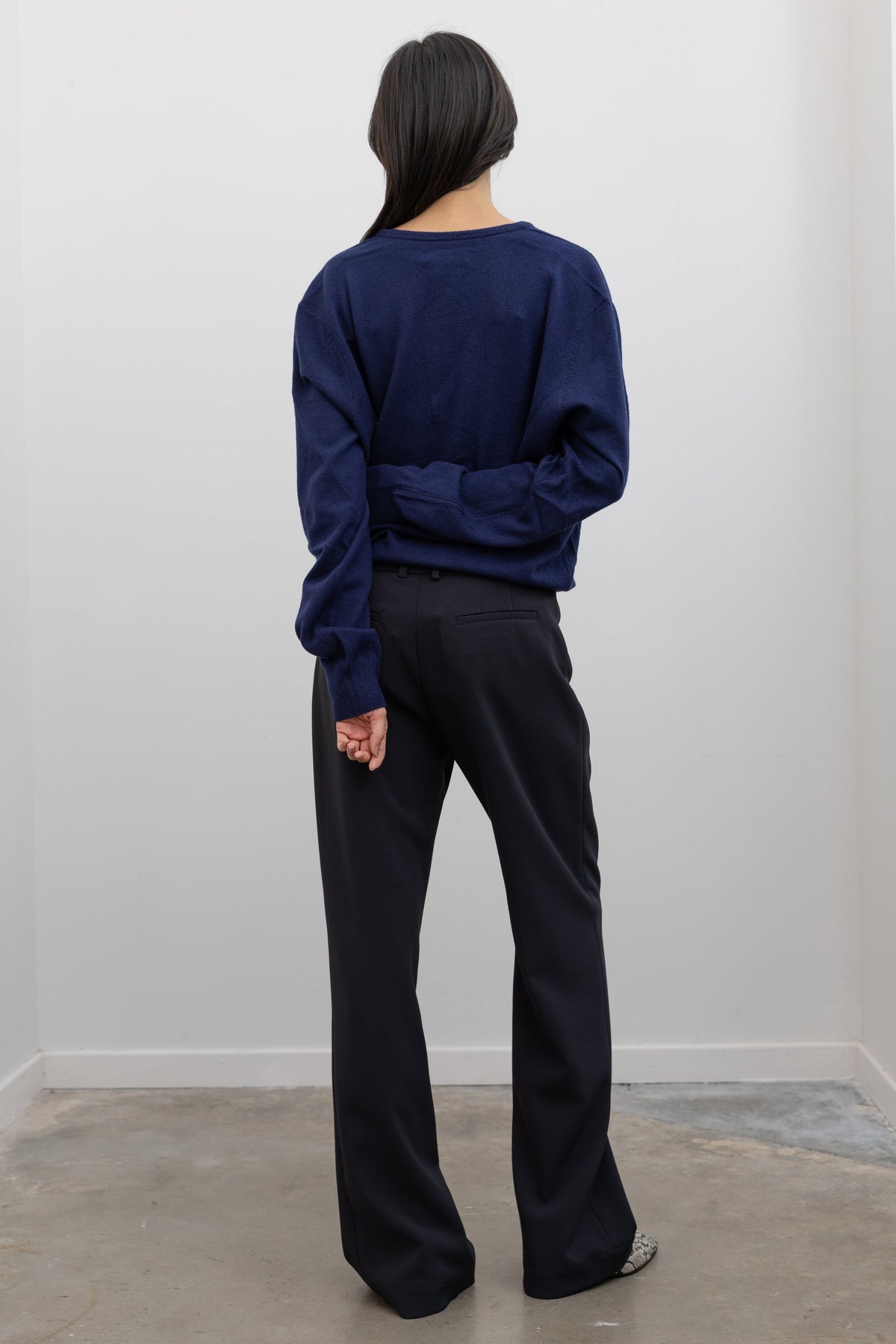 Navy Cashmere Blend V-Neck Knit