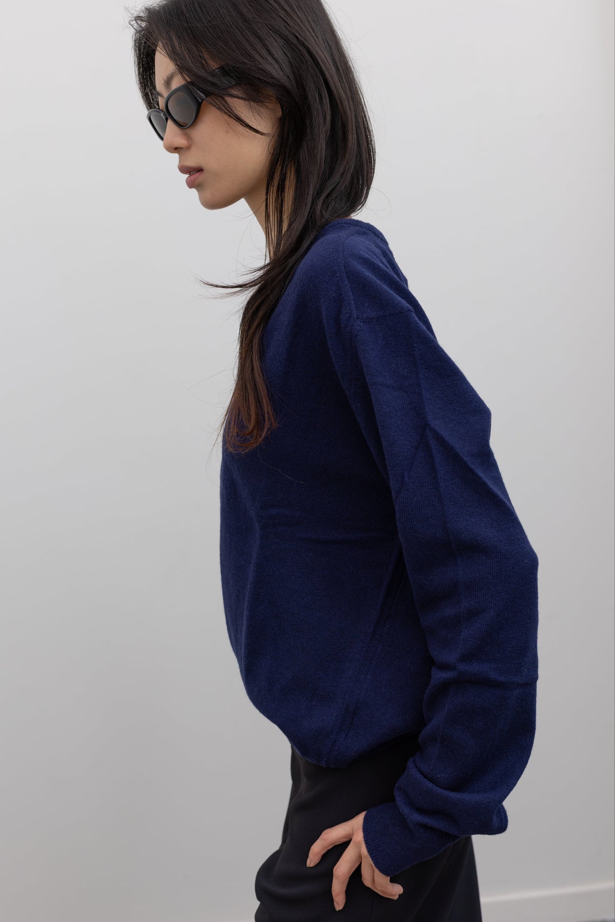 Navy Cashmere Blend V-Neck Knit