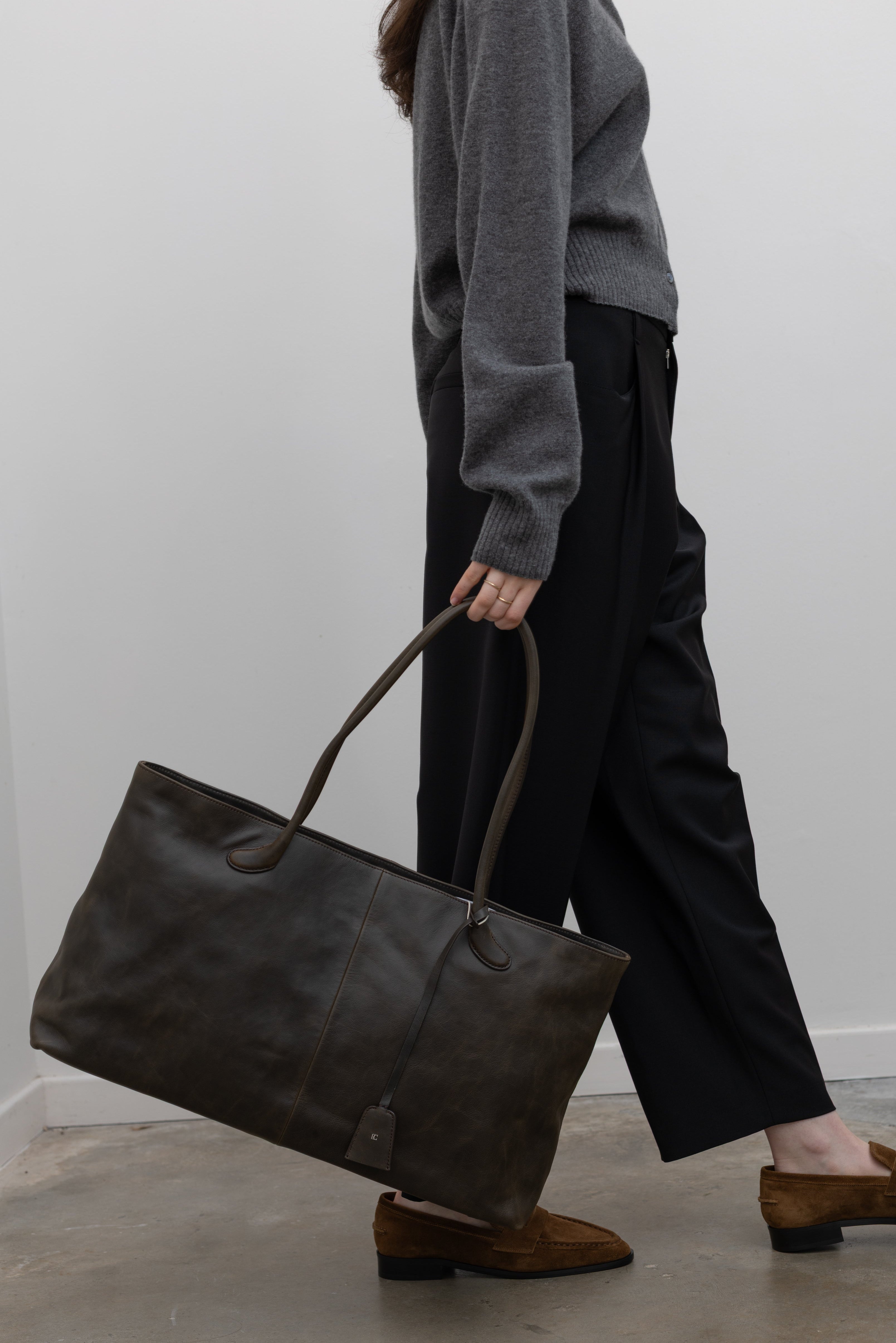 Haricot Dark Brown Bag
