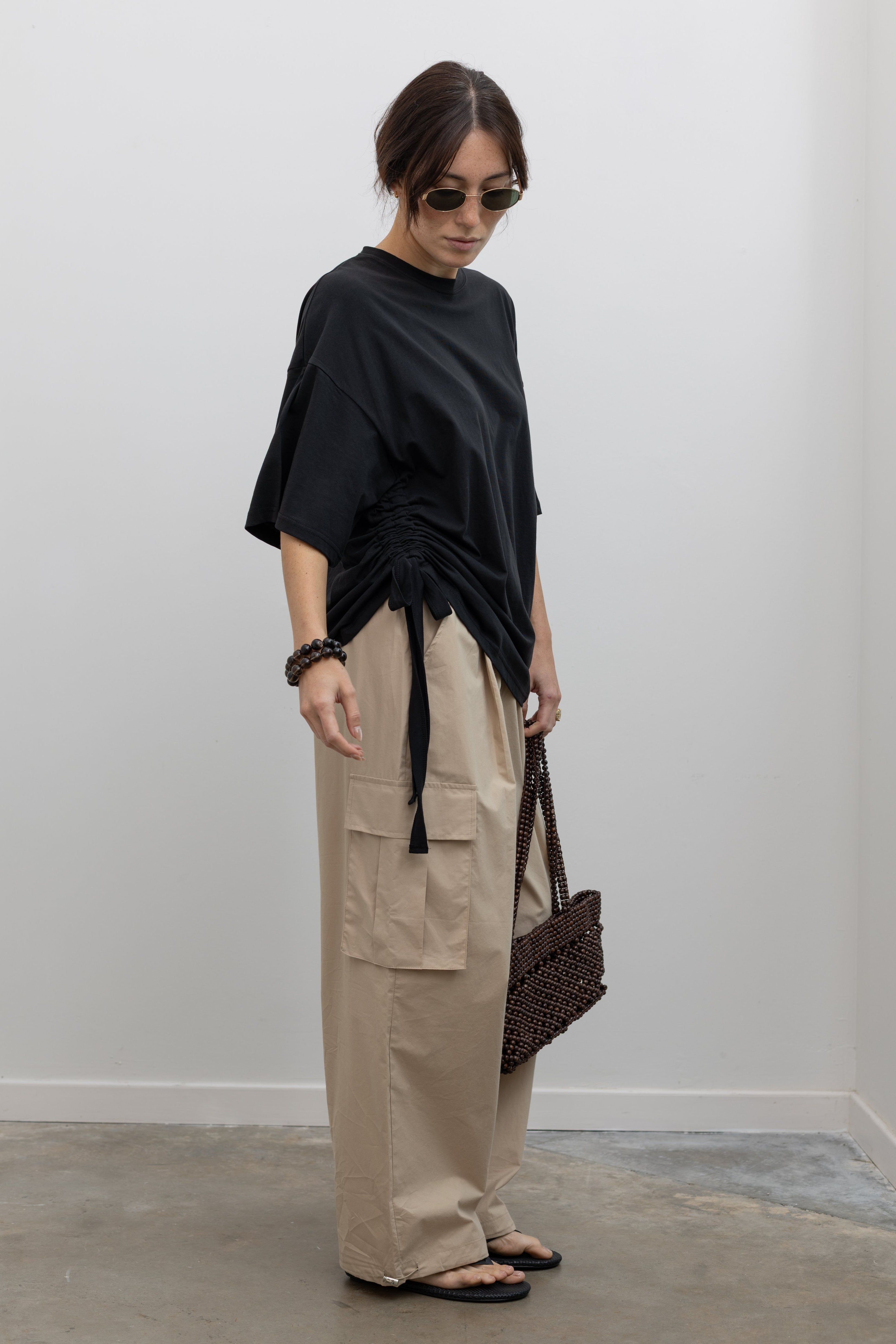 alas-eius-breathable-drawstring-cargo-pants-alas-eius