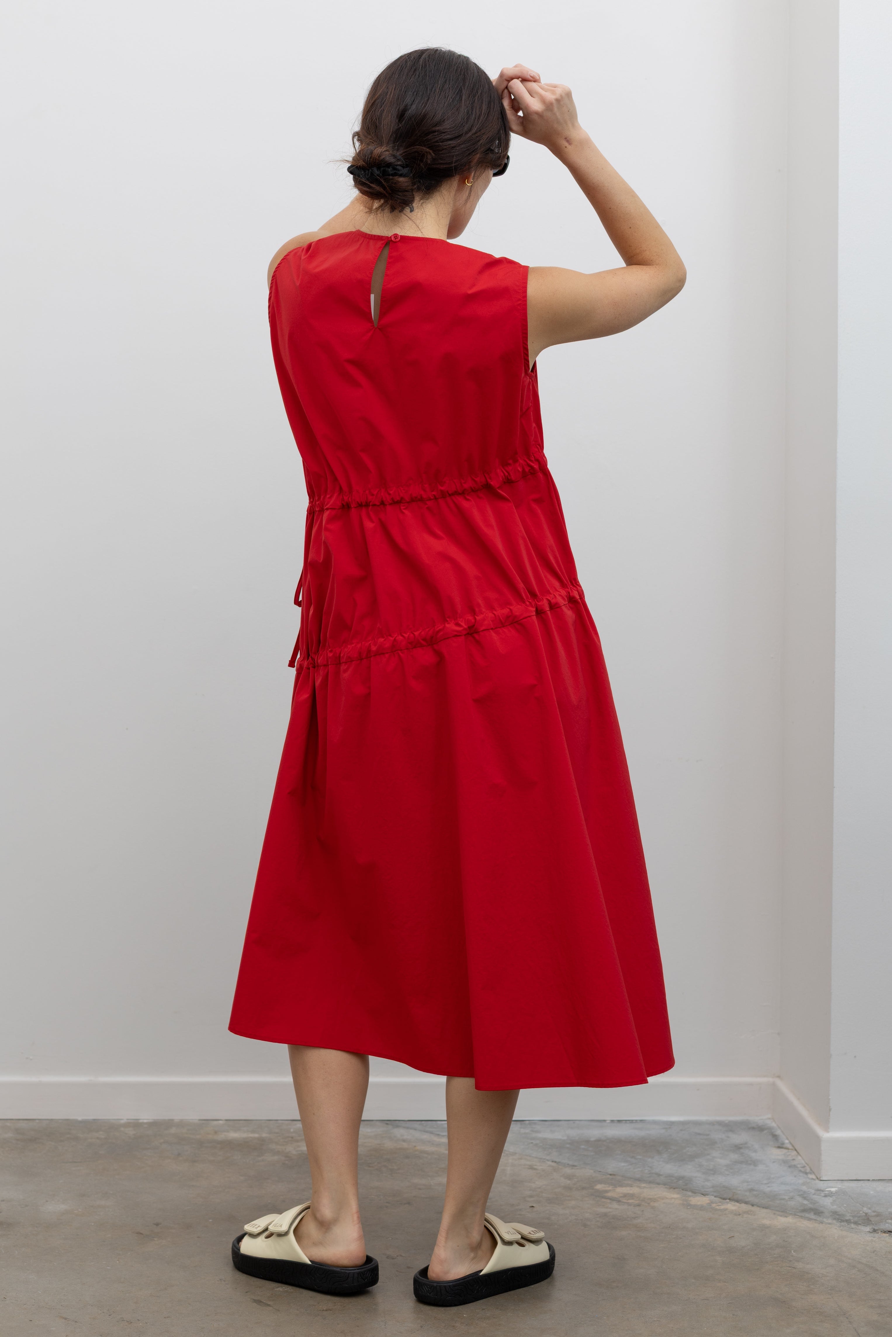 Collective Sleeveless Ruched Red Midi Dress in Crisp Cotton Poplin at Alas Eius