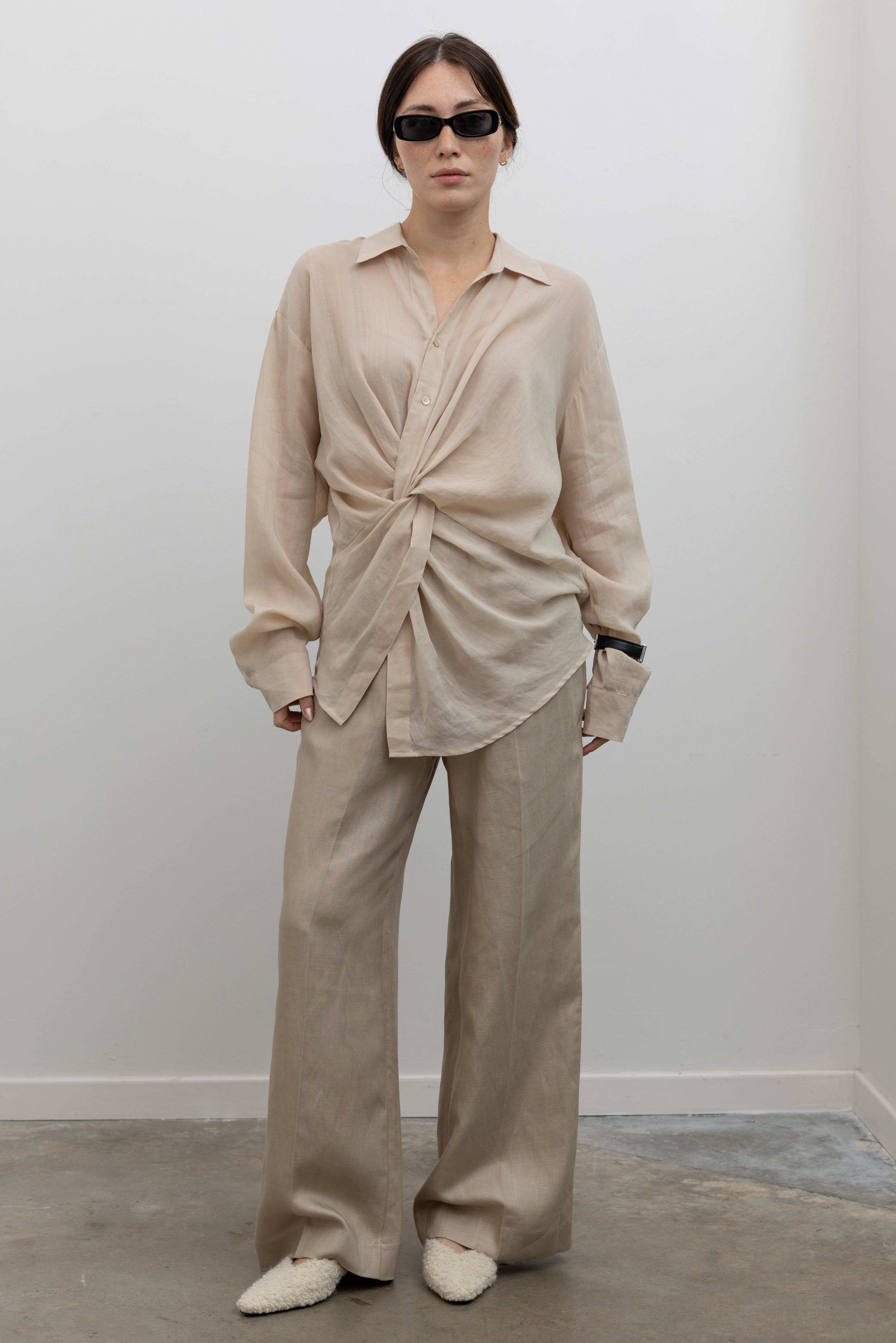Collective women's linen blend button-down shirt with fluid knot detail and wide cuffs at Alas Eius