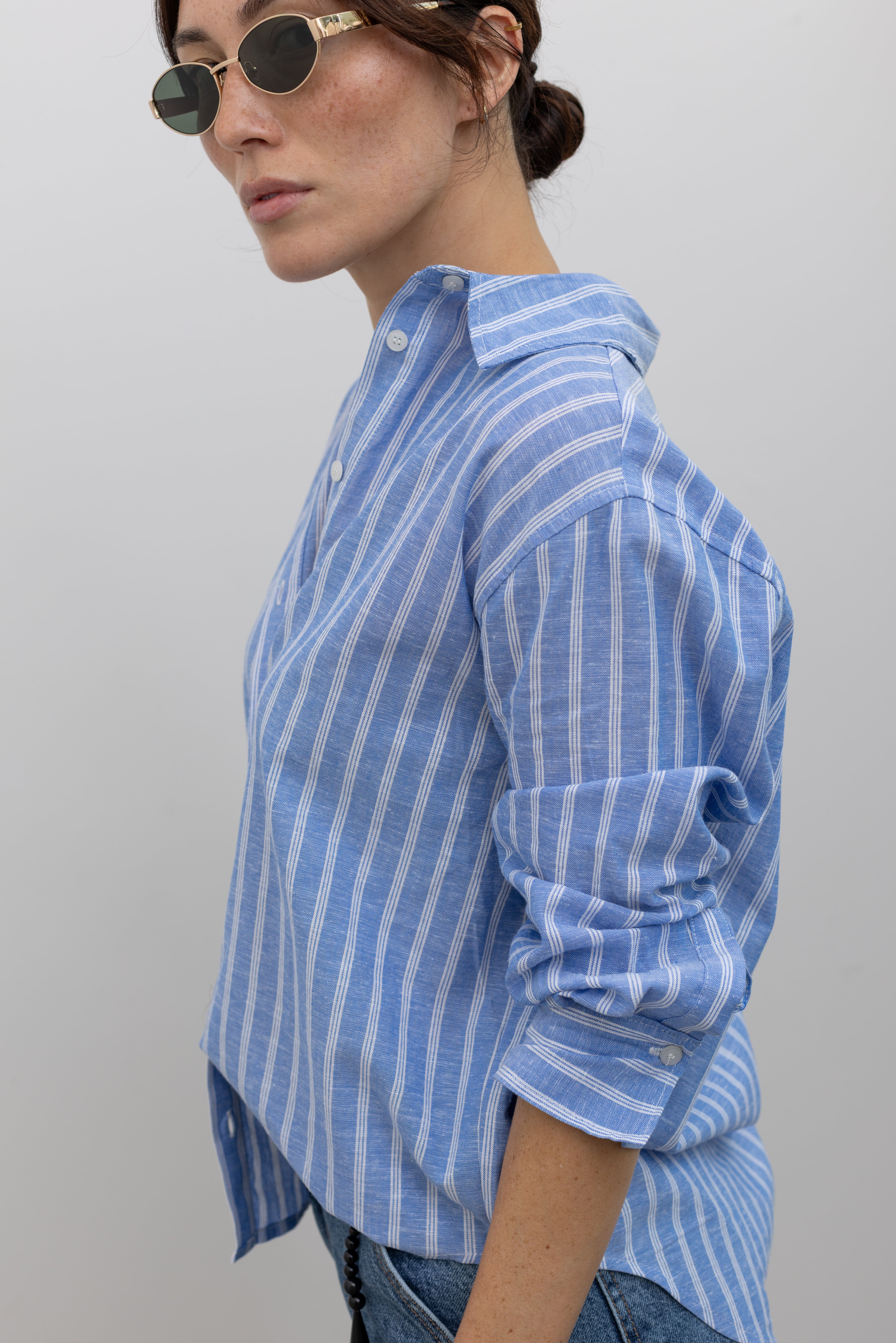 Collective lightweight striped cotton-linen shirt with button-front closure at Alas Eius