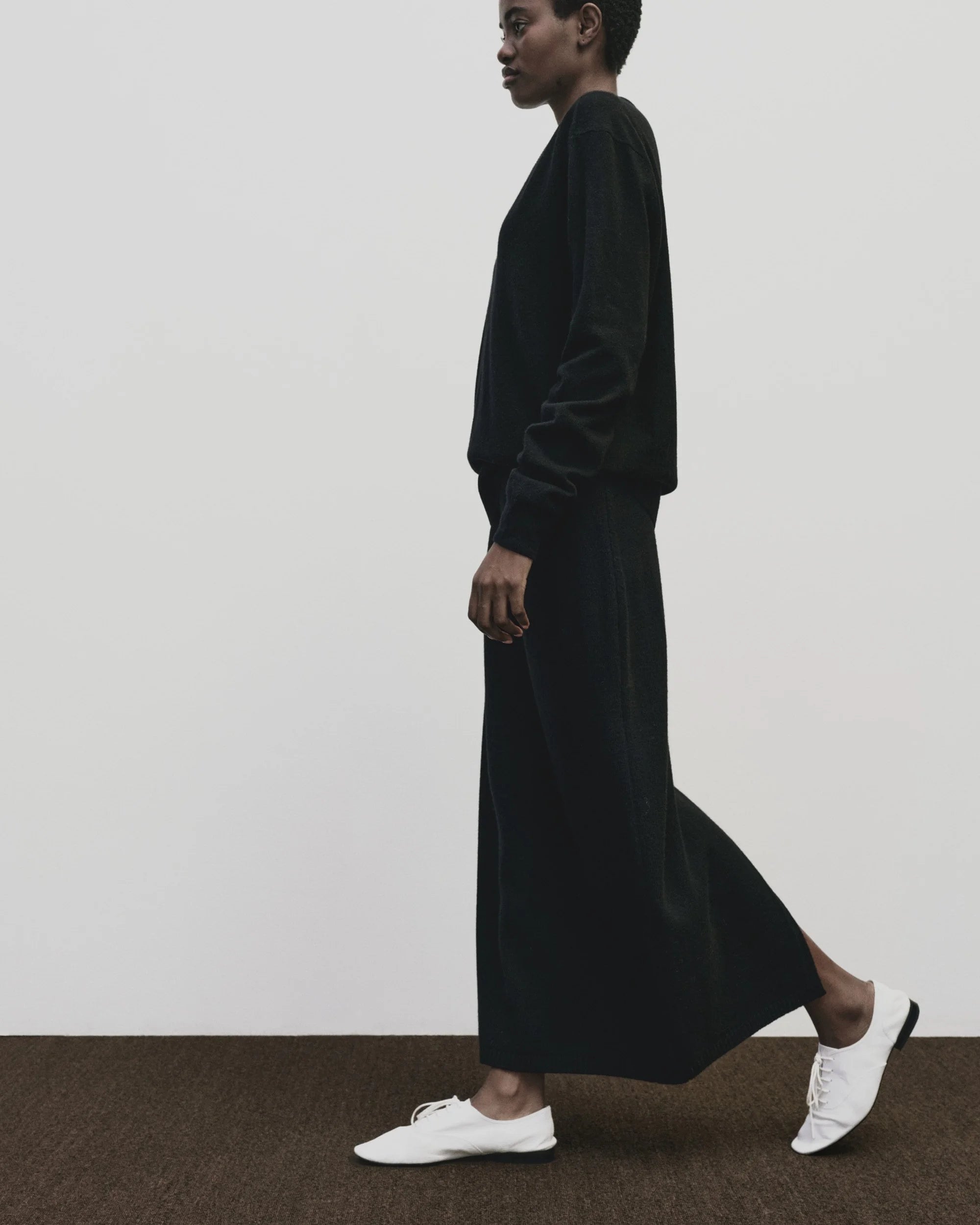 Black Cashmere Blend Knit Midi Skirt