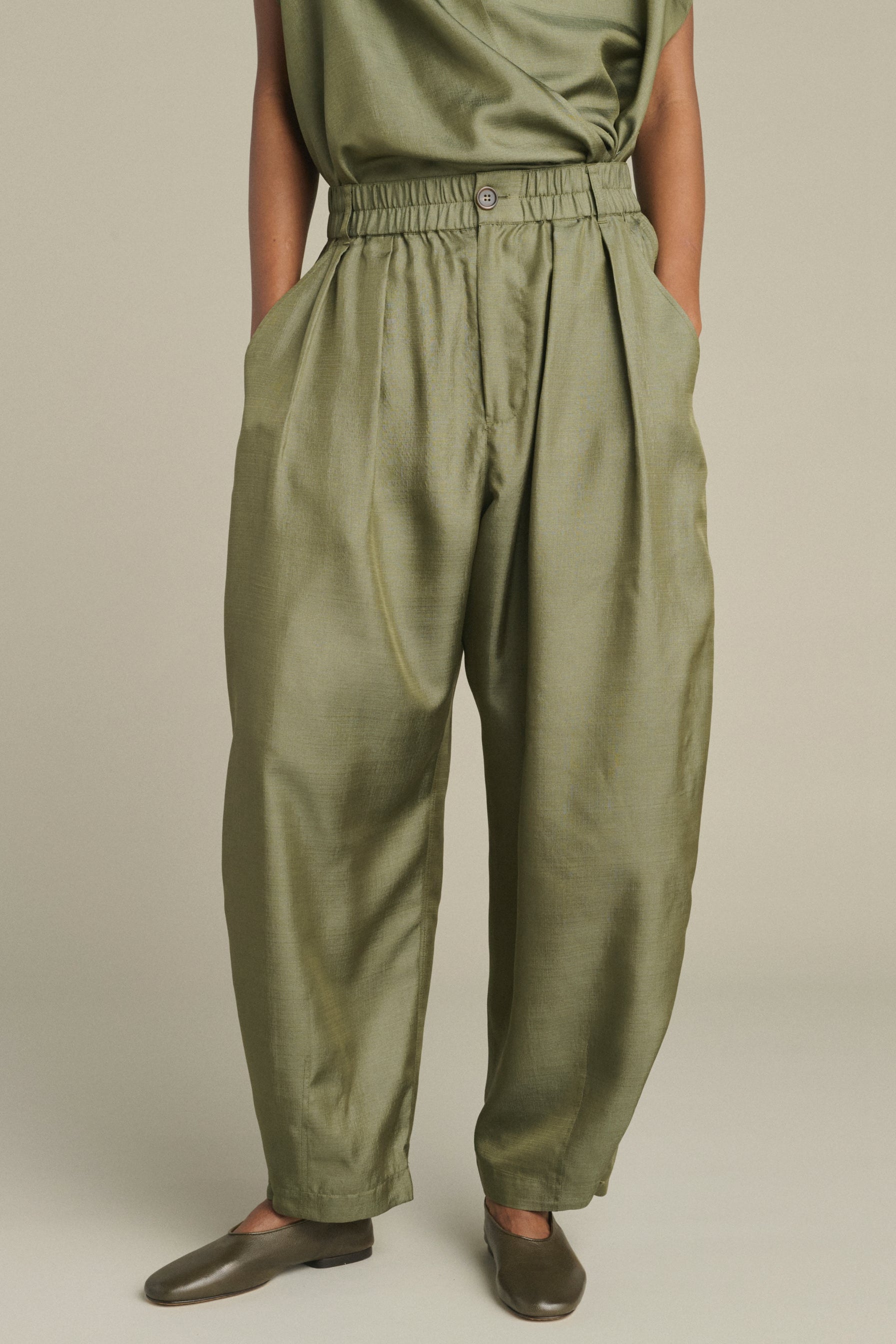 Soeur Vernon sculptural oversized silk trousers with rounded volume at Alas Eius