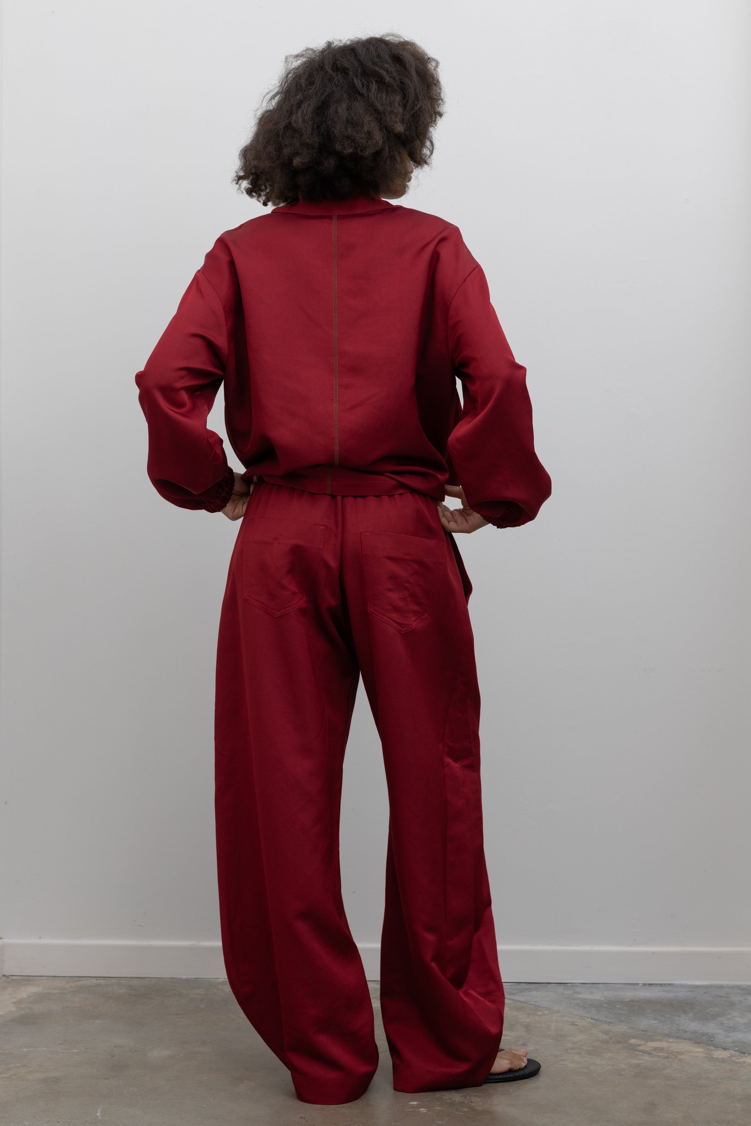 Tela Quota wool-linen blend pant with a fluid eased leg and effortless pull-on design at alas eius.