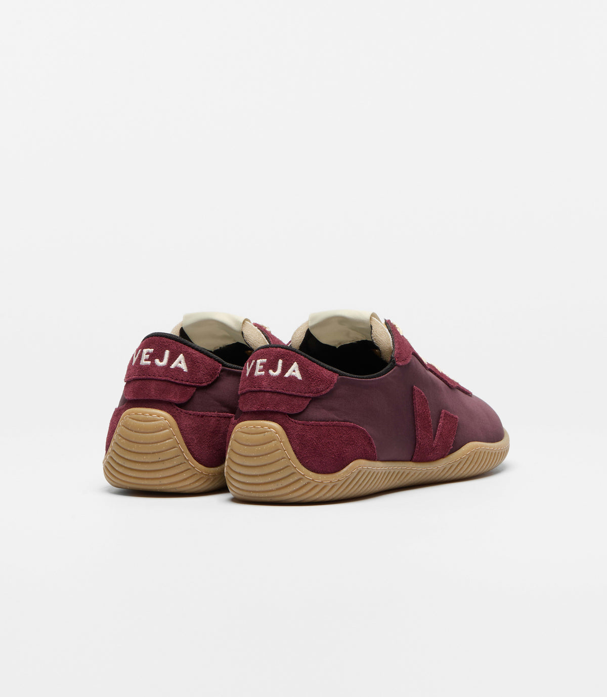 VEJA x Baserange Jitsu Nolyn low-profile sneaker at Alas Eius